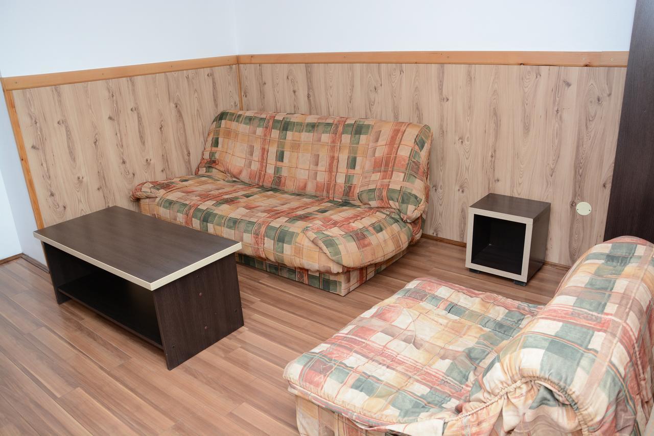 Mm Narcis Bed & Breakfast Vlasina Rid Exterior foto