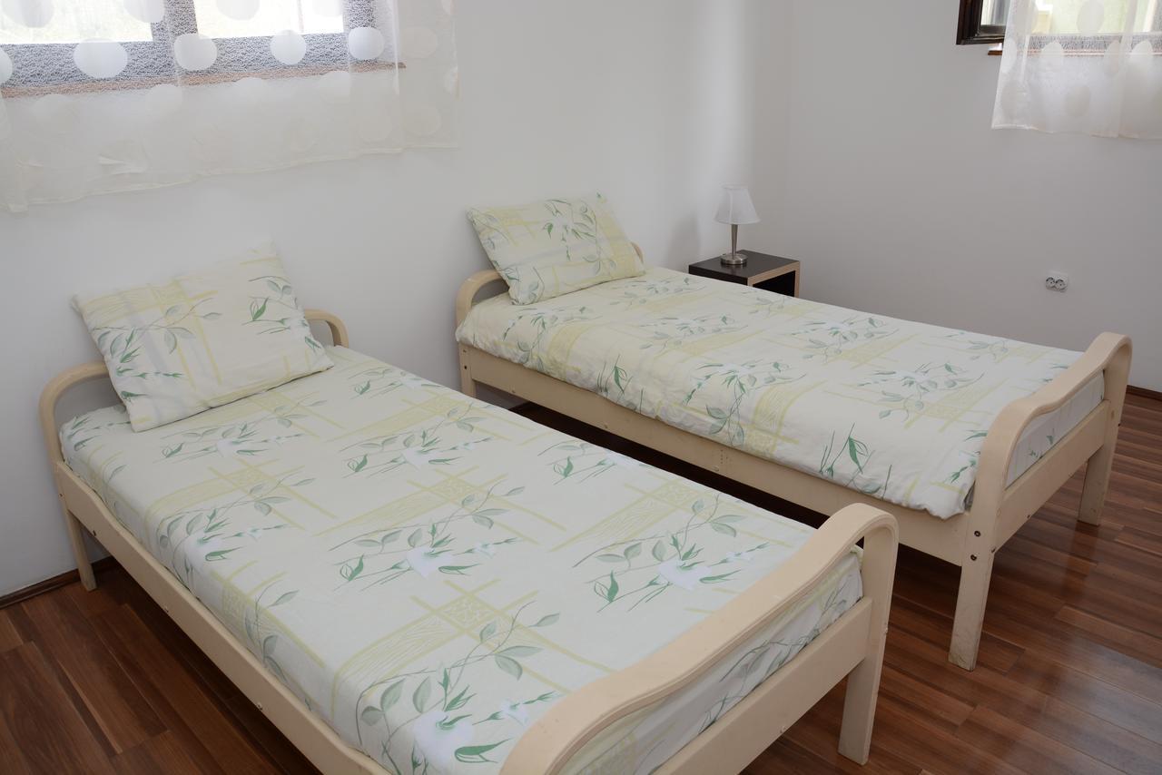 Mm Narcis Bed & Breakfast Vlasina Rid Exterior foto