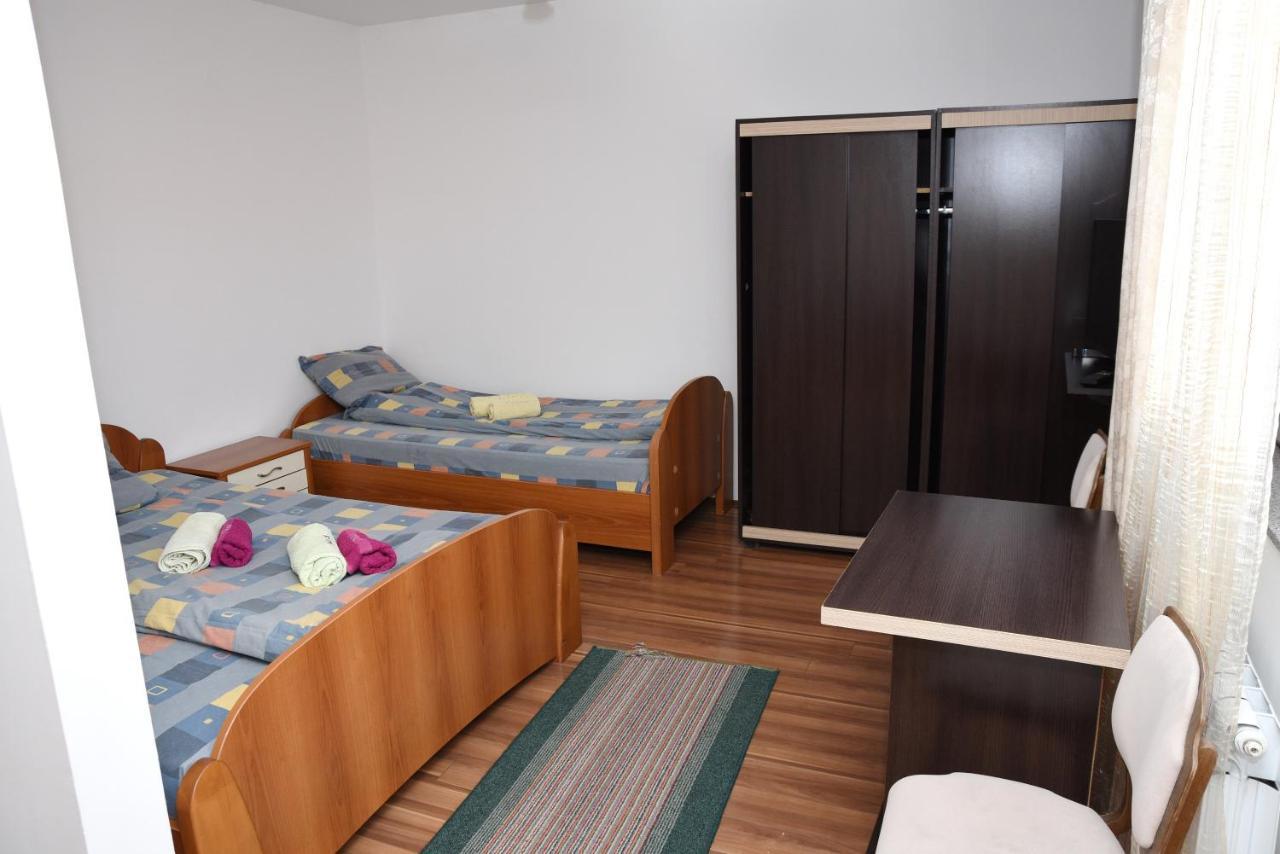 Mm Narcis Bed & Breakfast Vlasina Rid Exterior foto